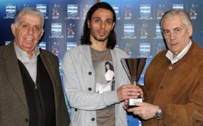 Βράβευση Στέλιου Σφακιανάκη MVP ΟΠΑΠ 27ης αγωνιστικής1
