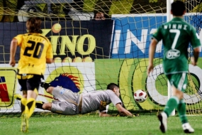 ARIS_PANATHINAIKOS2.JPG