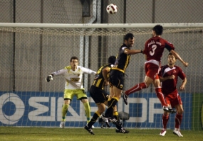 Aek-Serres6