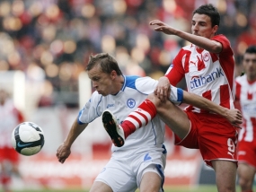 OLYMPIAKOS VS ATROMITOS 03