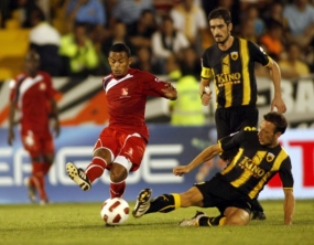 Aek-Serres4